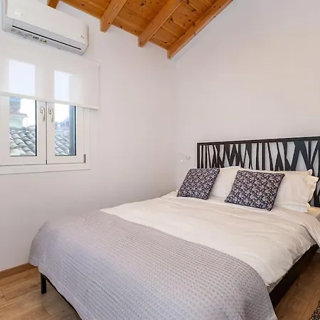 Nona's Dorf Haus In Tatil Evi