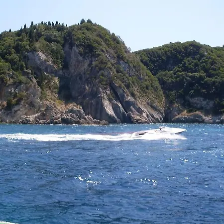 Nona's Dorf Haus In Nyaraló Liapádesz